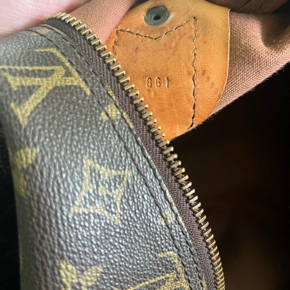 Louis Vuitton XL Polochan Vintage Duffle - Picture 13 of 13